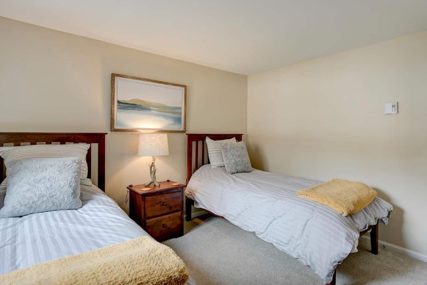 Upstairs, 2 twin, bedroom w/ USB ports for charging.